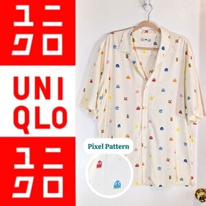 Uniqlo Men's White Pac-Man Gamer Short Sleeve Button Up Shirt Size Large